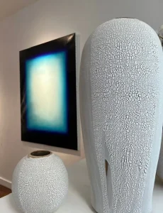 2023, paris, Not a gallery, exposition céramique, Création céramique signée Karen Swami, poterie de collection, pièce unique réalisée à la main avec soin.