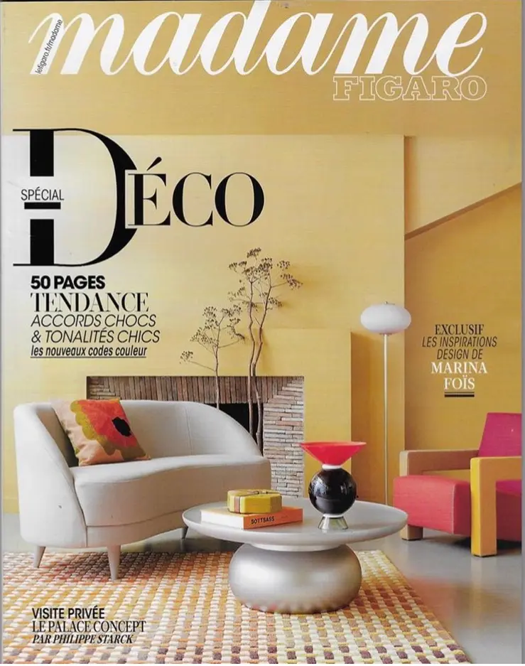 press contemporary ceramics, portrait of ceramist karen swami working in her paris studio, surrounded by creations in stoneware and earthenware with generous forms, illustrating mastery of kintsugi and wabi-sabi aesthetics